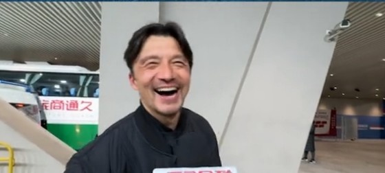 帶孩子和帶球隊哪個更累？謝暉笑言：都累，但帶孩子更累
